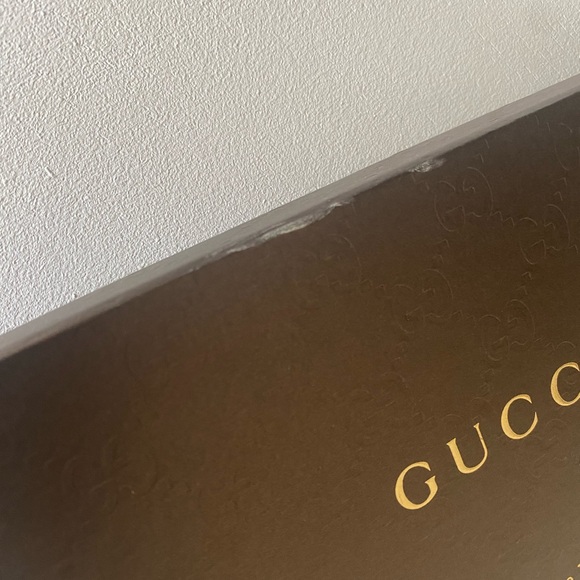 GUCCI black embossed wallet gold zipper - Picture 14 of 17